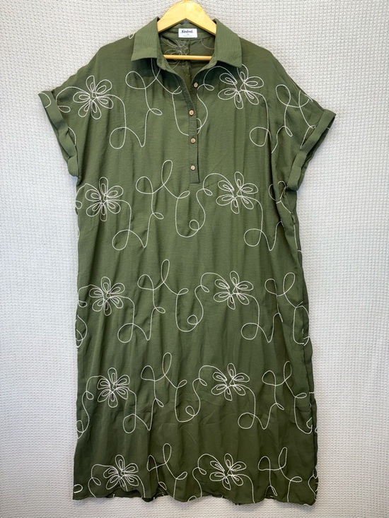 Kindred Dresses & Skirts - Anthropologie Kindred Maxi Shirt Dress 2X Embroidery Smocked Green Floral